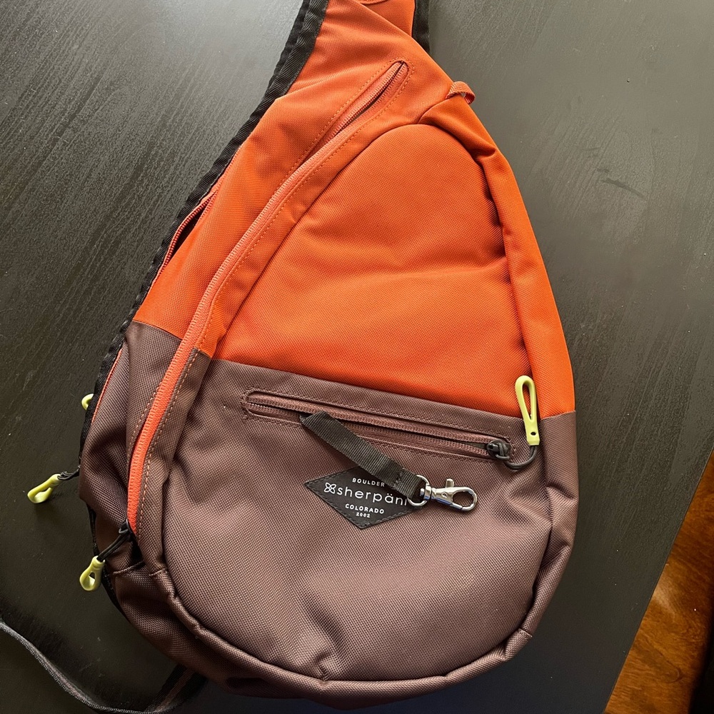 Sherpani Orange Esprit Sling Bag